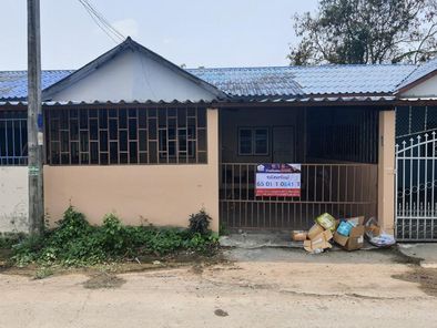 ขายทาวน์เฮ้าส์ 1 ชั้น ในโครงการ สุดขอบฟ้า ราคา 8.75 แสนบาท ในอำเภอเมืองพิษณุโลก