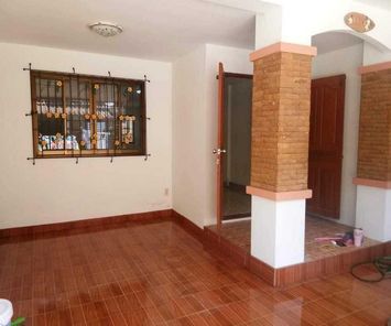 ขายทาวน์เฮ้าส์ 2ชั้น ราคา 2.00 ล้านบาท ในอำเภอพานทอง