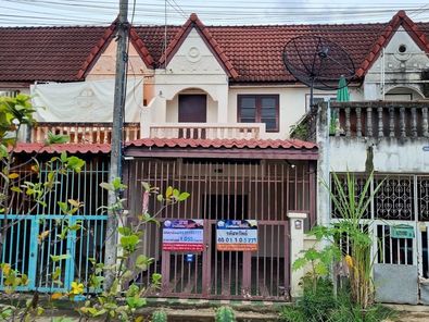 ขายทาวน์เฮ้าส์ 2 ชั้น ราคา 1.45 ล้านบาท ในอำเภอเมืองพิษณุโลก