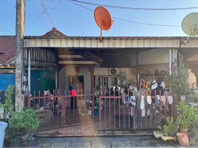 ขายทาวน์เฮ้าส์ 1 ชั้น ราคา 1.1 ล้านบาท ในอำเภอเมืองพิษณุโลก