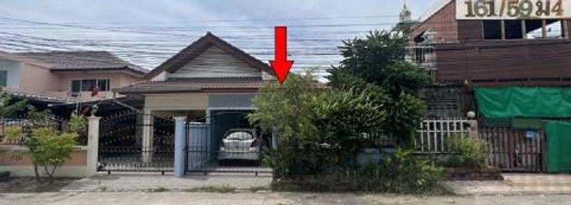 ขายบ้านแฝด 1 ชั้น ราคา 2.55ล้านบาท ในอำเภอบางละมุง