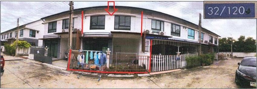 ขายทาวน์เฮาส์ 2 ชั้น ในโครงการไอ วี่ ทาวน์ 2 ราคา 1.80 ล้านบาท ในอำเภอพนัสนิคม