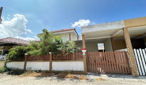 ขายบ้านแฝด 1 ชั้น ในโครงการทวีทรัพย์ ราคา 1.87ล้านบาท ในอำเภอพานทอง