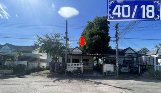 ขายบ้านแฝด 1ชั้น ในโครงการก.มีเจริญแลนด์แอนด์เฮ้าส์ ราคา 1.40 ล้านบาท ในอำเภอพนัสนิคม