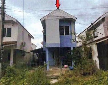 ขายบ้านเดี่ยว 2 ชั้น ราคา 800,000 บาท ในโครงการบ้านเอื้ออาทร ในอำเภอพล