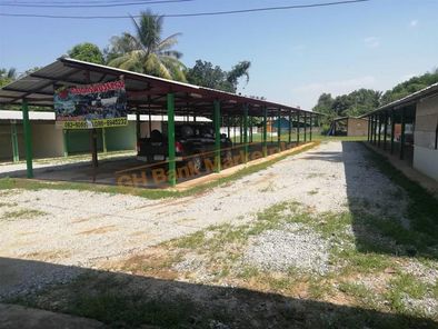 ขายอาคารพาณิชย์ 1 ชั้น ราคา 2 ล้านบาท ในอำเภอเมืองพิษณุโลก