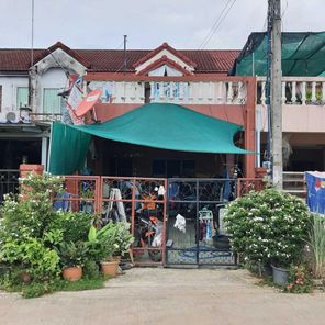 ขายทาวน์เฮ้าส์ 2 ชั้น ราคา 1.35 ล้านบาท ในอำเภอเมืองพิษณุโลก