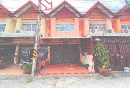 ขายอาคารพาณิชย์ 2ชั้น โครงการทรัพย์อนันต์เพลส อำเภอ ศรีราชา ราคา 1.85 ล้านบาท