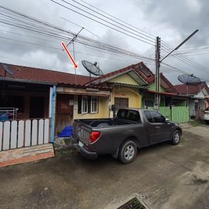 ขายทาวน์เฮ้าส์ 1ชั้น ในโครงการร่วมใจพัฒนา 2 ราคา 1.00ล้านบาท ในอำเภอนิคมพัฒนา