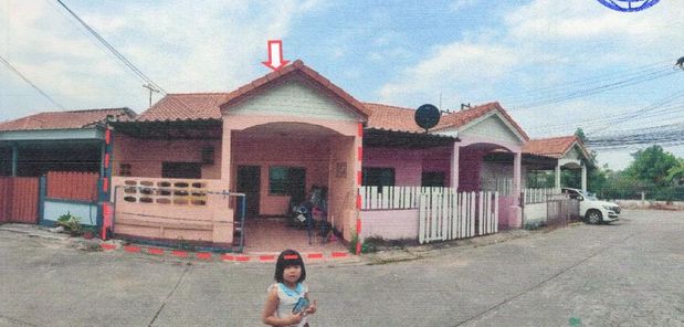 ขายทาวน์เฮ้าส์ 1ชั้น ในโครงการชื่นสมใจวิลเลจ ราคา 1.15ล้านบาท ในอำเภอบ้านค่าย