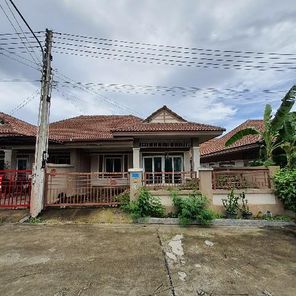 ขายบ้านแฝด 1ชั้น ในโครงการเซนสิริโฮม ราคา 1.85ล้านบาท ในอำเภอนิคมพัฒนา