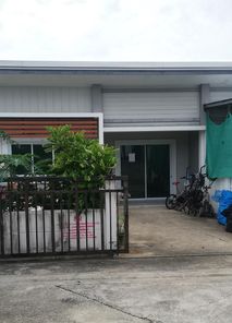 ขายทาวน์เฮาส์ 1 ชั้น ในโครงการเพชรไพลิน ราคา 700,000 บาท ในอำเภอนิคมพัฒนา