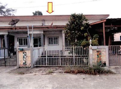 ขายทาวน์เฮ้าส์ 1ชั้น ในโครงการประชาชน ราคา 750,000บาท ในอำเภอเมืองระยอง