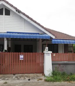 ขายทาวน์เฮ้าส์ 1ชั้น ในโครงการเซ็นทรัล พาร์ค ราคา 1.30ล้านบาท ในอำเภอนิคมพัฒนา