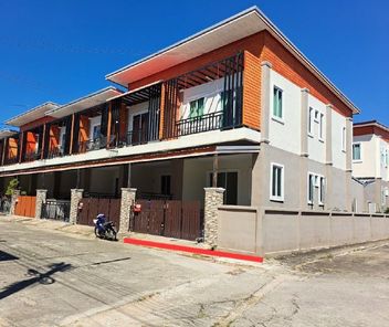 ขายทาวน์เฮาส์ 2 ชั้น ในโครงการบ้านอัยย์รดา ราคา 2.59 ล้านบาท ในอำเภอปลวกแดง