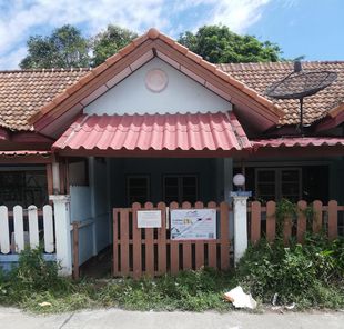 ขายทาวน์เฮาส์ 1 ชั้น ในโครงการแวนด้า การ์เด้นท์ ราคา 625,000 บาท ในอำเภอนิคมพัฒนา