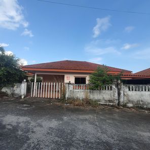 ขายบ้านเดี่ยว 1 ชั้น ในโครงการชื่นสุข 11 ราคา 1.745 ล้านบาท ในอำเภอบ้านฉาง