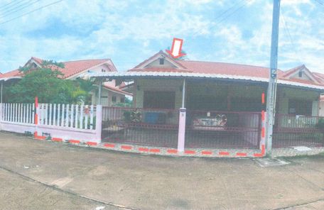 ขายบ้านแฝด 1ชั้น ในโครงการพาชื่น ราคา 1.10ล้านบาท ในอำเภอบ้านฉาง