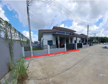 ขายทาวน์เฮาส์ 1 ชั้น ในโครงการบ้านสุขใจ สุขสบาย 5 ราคา 2.12 ล้านบาท ในอำเภอปลวกแดง