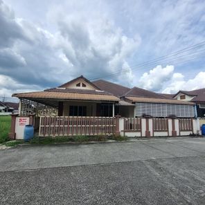 ขาสยบ้านเดี่ยว 1 ในโครงการปุญญพัฒน์ ราคา 2.55 ล้านบาท ในอำเภอบ้านฉาง