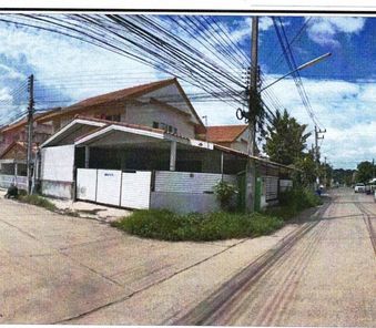 ขายบ้านแฝด 2ชั้น ในโครงการเอื้ออาทร 5 ราคา 1.24 ล้านบาท ในอำเภอเมืองอุดรธานี