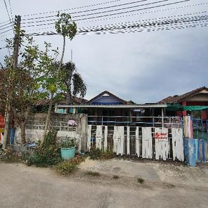 ขายบ้านแฝด 1  ชั้น หมู่บ้านทรายงาม 3 ราคา 1.57 ล้านบาท ในอำเภอเมืองระยอง