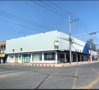 ขายอาคารพาณิชย์/สำนักงาน เมืองพล ขอนแก่น  หัวมุมถนนมิตรภาพ–หนองสองห้อง  ติดถนน 2 ด้าน (หน้า+ข้าง)