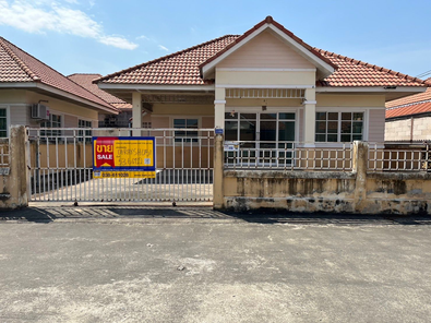 ขายบ้านเดี่ยว 3 ห้องนอน
2 ห้องน้ำ
ราคา 2.09 ล้านบาท ในอำเภอปลวกแดง