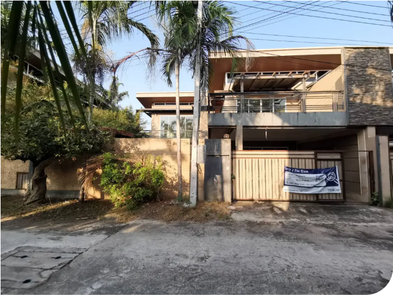 ขายบ้านแฝด 2 ชั้น ในโครงการเปี่ยมมงคล 3 ราคา 8.03 ล้านบาท ในอำเภอบางละมุง