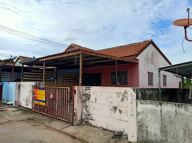 ขายทาวน์เฮ้าส์ 2 ห้องนอน
1 ห้องน้ำ
ราคา 1.57 ล้านบาท ในอำเภอปลวกแดง