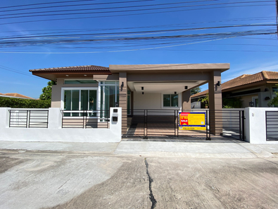 ขายบ้านเดี่ยว 3 ห้องนอน
2 ห้องน้ำ
ราคา 2.95 ล้านบาท ในอำเภอเมืองระยอง