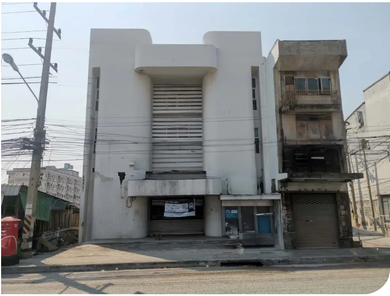 ขายสำนักงาน 3 ชั้น ราคา 28.00 ล้านบาท ในอำเภอศรีราชา