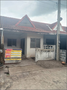 ขายทาวน์เฮ้าส์ 2 ห้องนอน
1 ห้องน้ำ
ราคาถูกเพียง 441,000 บาท ในอำเภอนางรอง