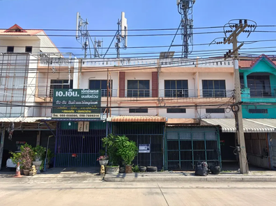 ขายอาคารพาณิชย์ 2.5 ชั้น ราคา 3.15 ล้านบาท ในอำเภอเมืองพิษณุโลก