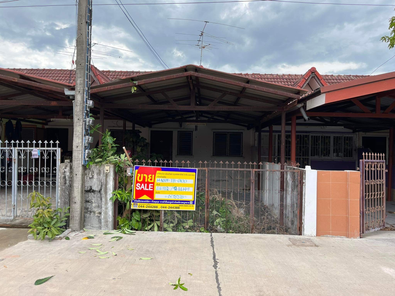 ขายทาวน์เฮ้าส์ ราคาถูกเพียง 525,000 บาท ในอำเภอเมืองสุรินทร์