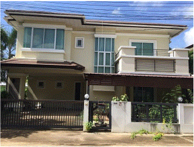 ขายบ้านเดี่ยว 2 ชั้น ในโครงการเดอะวิลล่า ราคา 4.40 ล้านบาท ในอำเภอเมืองสุรินทร์