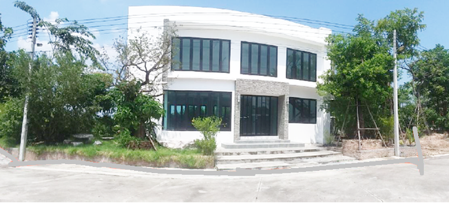 ขายบ้านเดี่ยว 2ชั้น ในโครงการแพรวบูรพาคันทรี่โฮม ราคา 5.75ล้านบาท ในอำเภอพานทอง